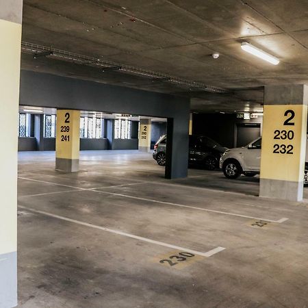 Wex1 - Modern, Iconic, Pool, Gym, Wifi, Secure Parking Apartment Cape Town Bagian luar foto