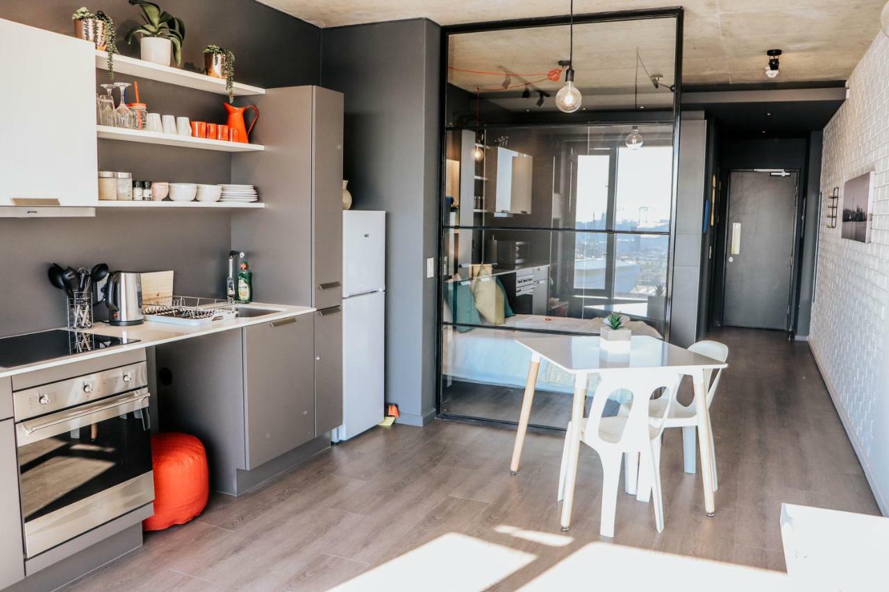Wex1 - Modern, Iconic, Pool, Gym, Wifi, Secure Parking Apartment Cape Town Bagian luar foto